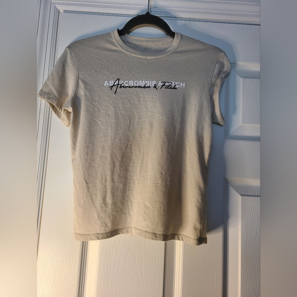 Abercrombie SS Tee size XS beige
